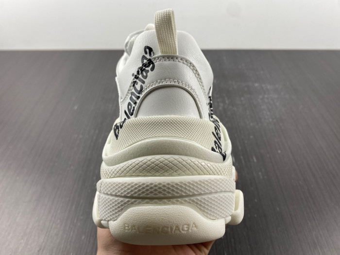 blcg sneaker triple.s sneakers 58963 w1y2896