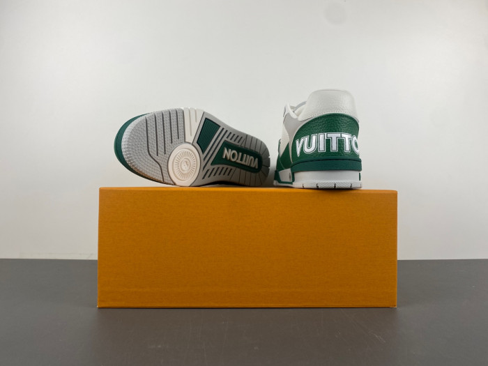 1V SNEAKERS 1V0425-283