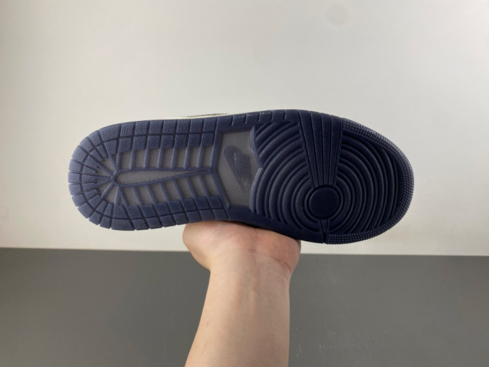 Air Jordan 1 Low Method Of Make V3 