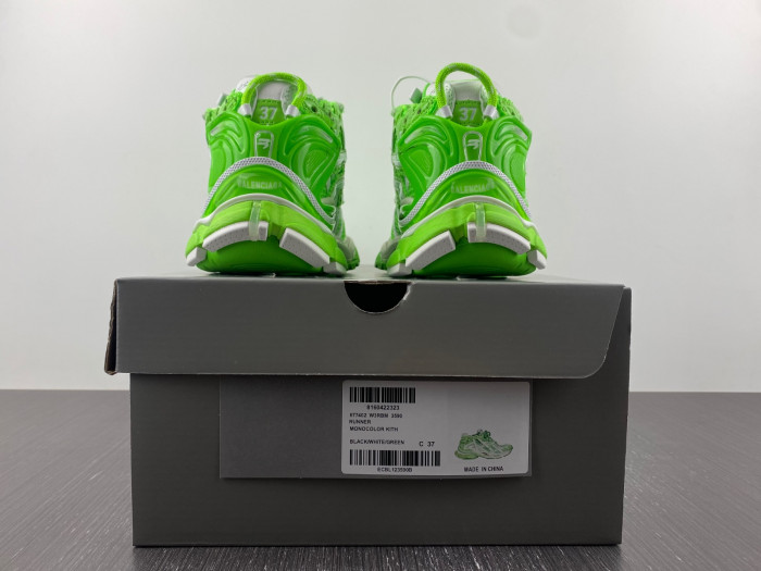 blcg runner sneaker bm5623-013