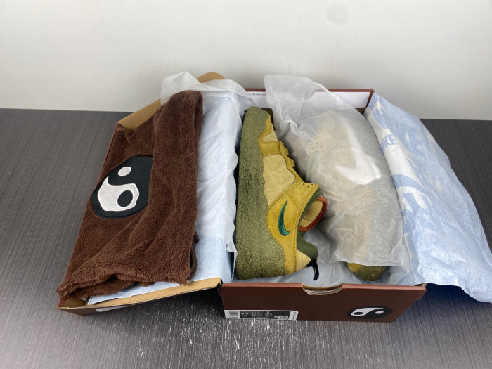 cactus plant flea market x nike dunk low dm0430-700