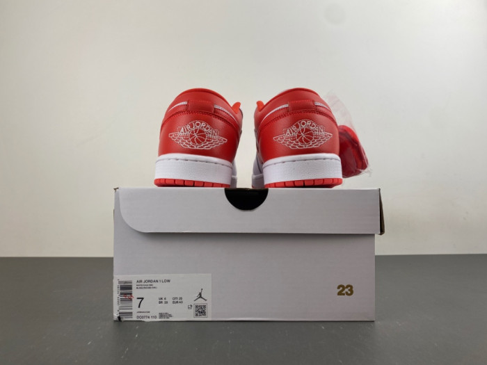 Nike Air Jordan 1 Low 