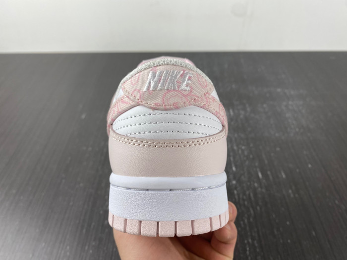 nike dunk low "pink paisley" fd1449-100