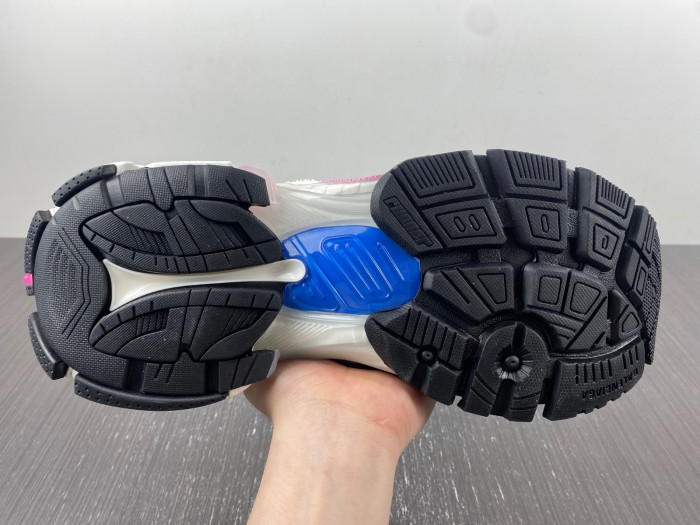 blcg runner sneaker bm5623-020
