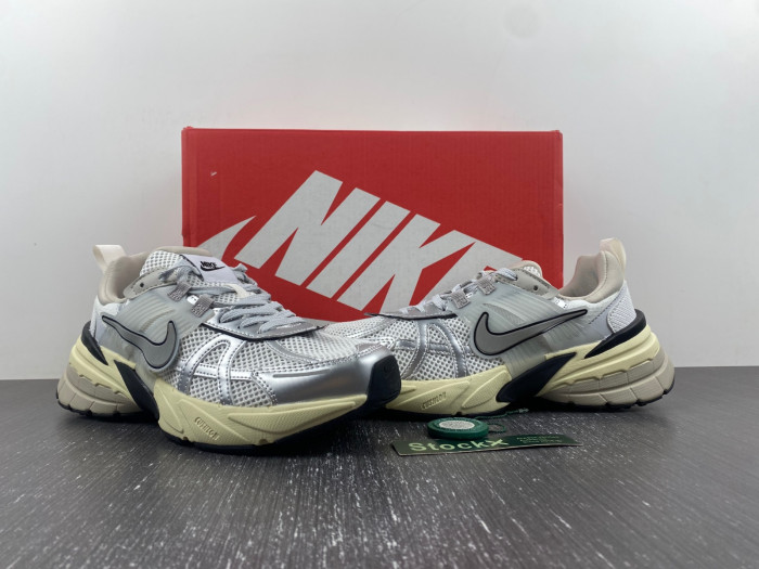 nike runtekk fd0736-100