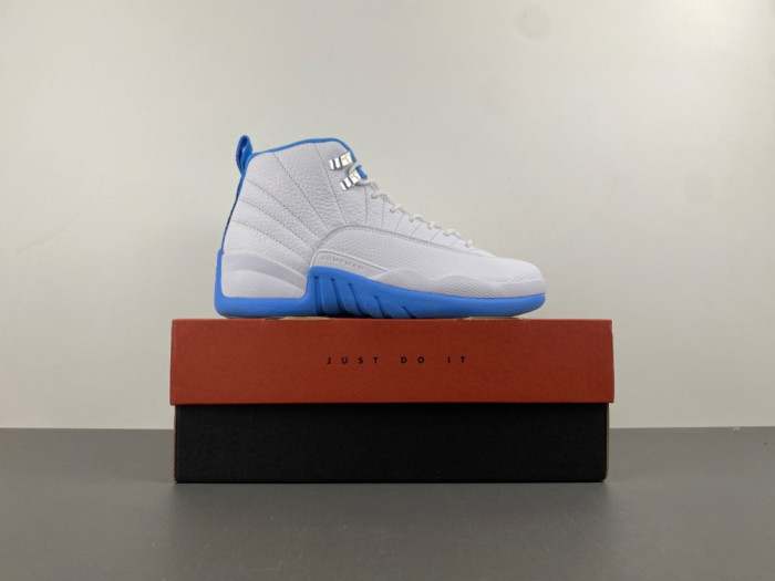 Air Jordan 12 
