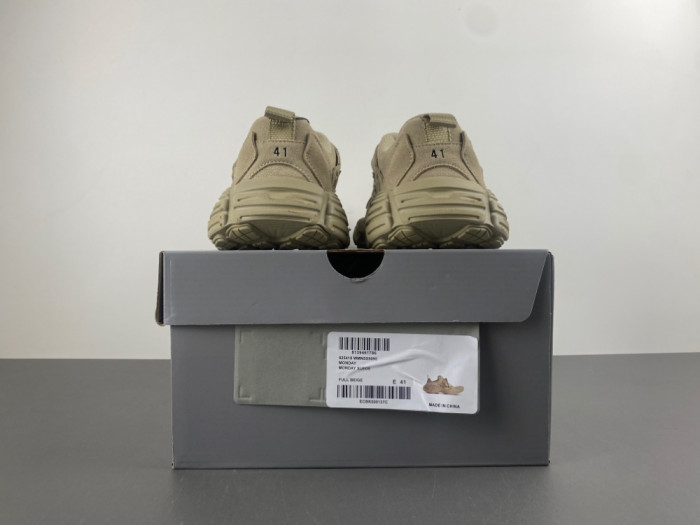 BLCG Sneaker 825418 WDWTS 1978