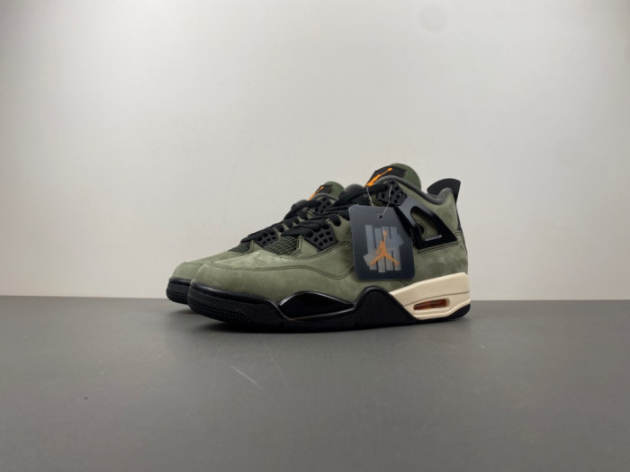 Undefeated xAir Jordan 4 Retro - Air Jordan - IB1519-200