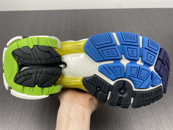 blcg runner sneaker dy858-001