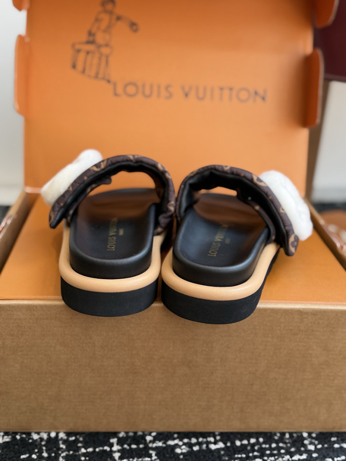 1*V SLIPPERS 11V0107-169