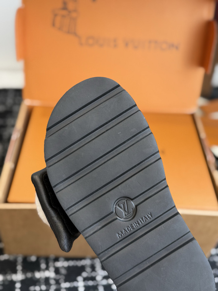 1*V SLIPPERS 11V0107-170