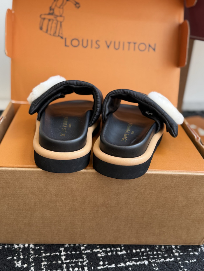 1*V SLIPPERS 11V0107-170