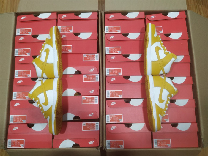 nike dunk high wmns 
