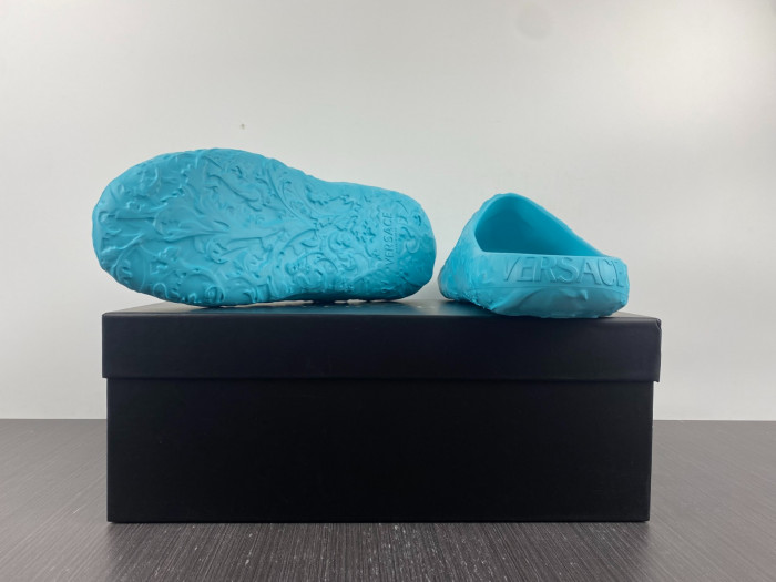 versace slippers