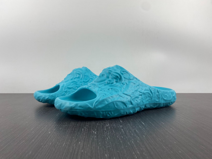 versace slippers