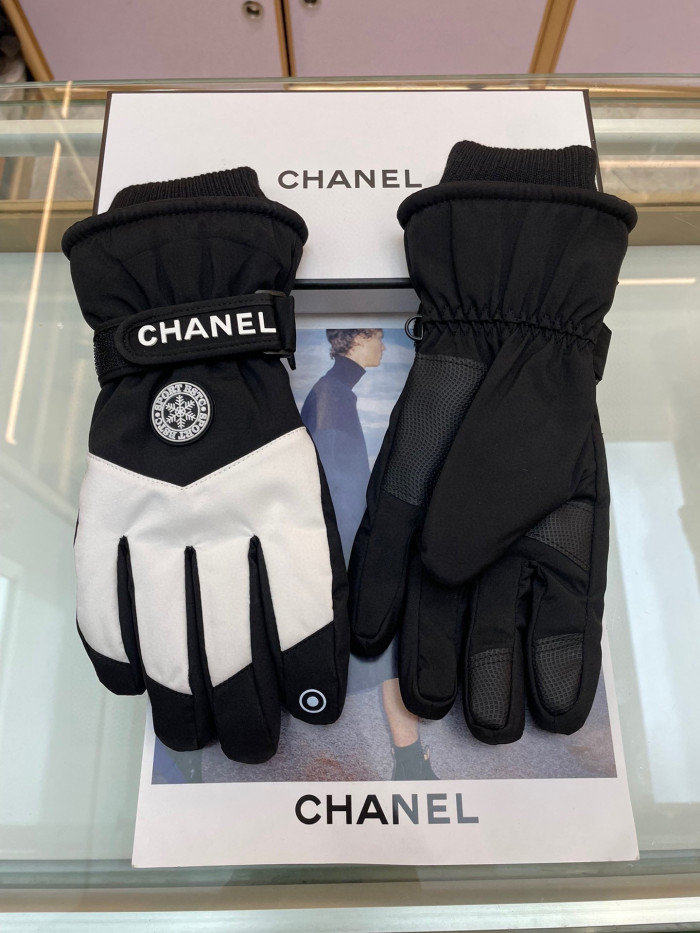 CHANNEL GLOVES CG002