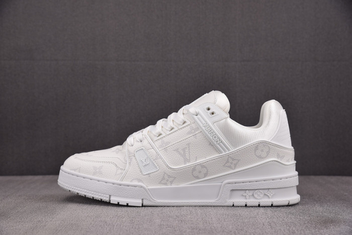 1V SNEAKERS 1V0425-279
