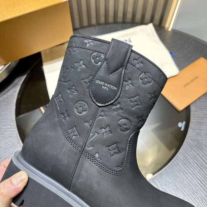 1V BOOTS 1VB08