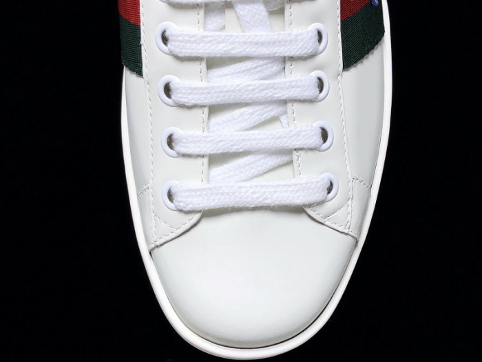 gucc ace embroidered low-top sneaker