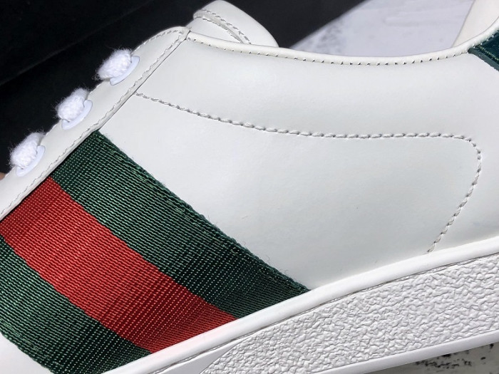 gucc ace embroidered low-top sneaker