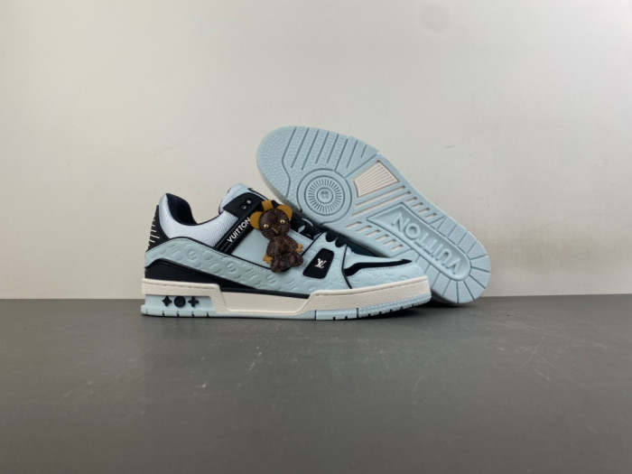 1V TRAINER 1VTR174