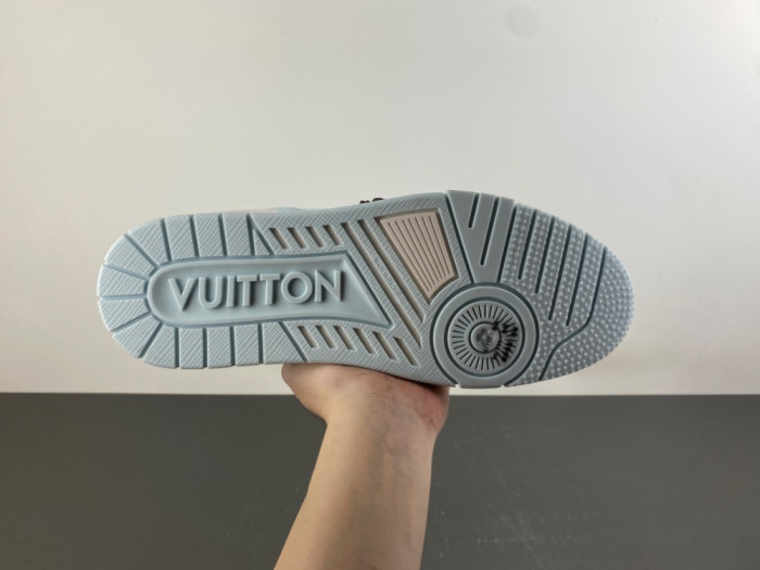 1V TRAINER 1VTR174