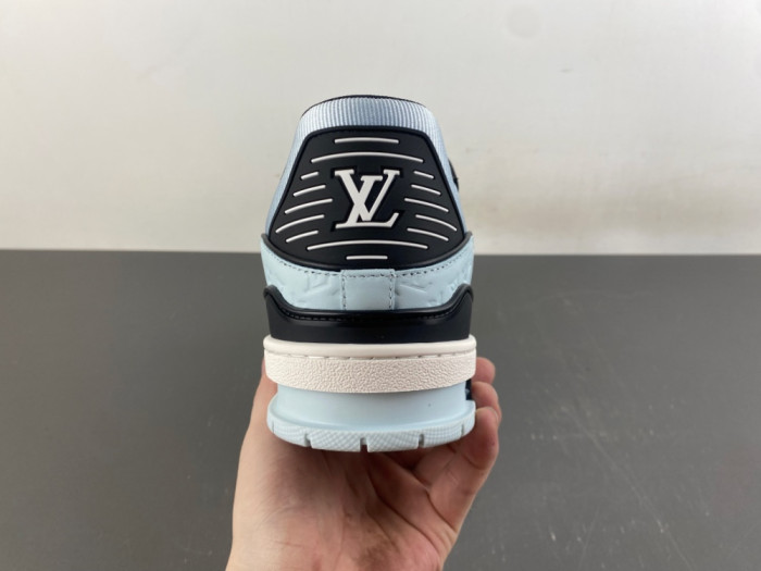 1V TRAINER 1VTR174