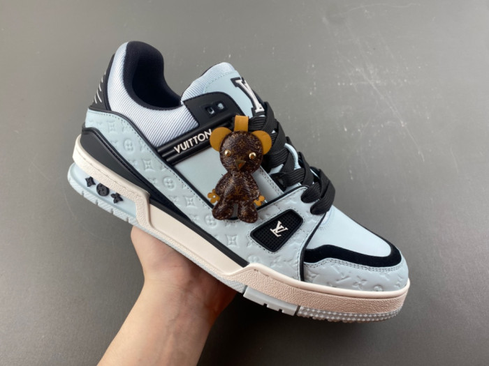 1V TRAINER 1VTR174