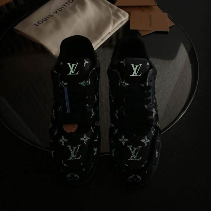 1V TRAINER 1VTR177