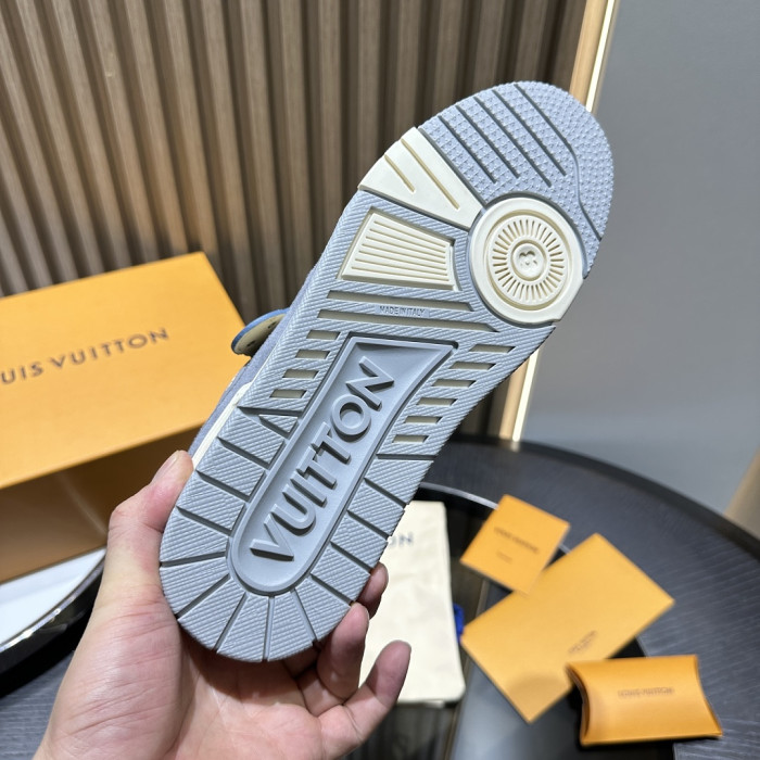 1V TRAINER 1VTR182