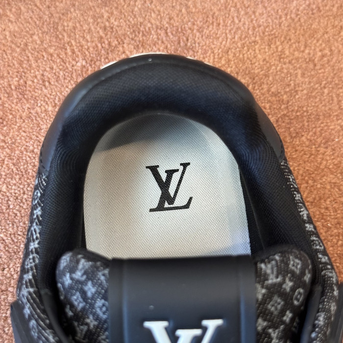 1V TRAINER 1VTR188