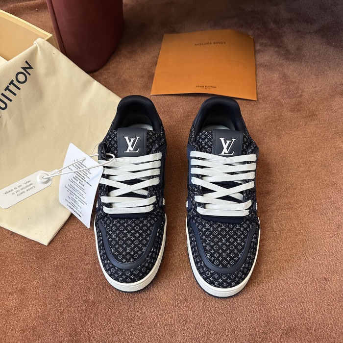 1V TRAINER 1VTR190