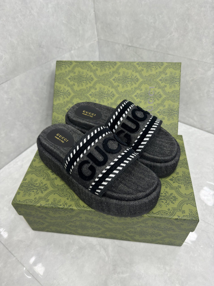 GUCC SLIPPERS GU568-107