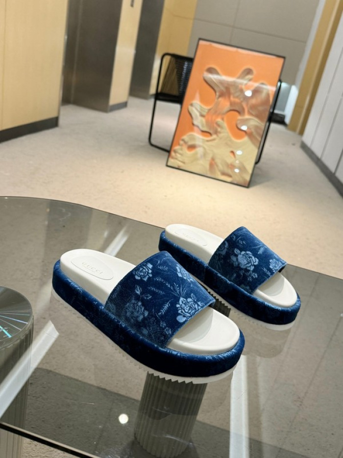 GUCC SLIPPERS GU568-103