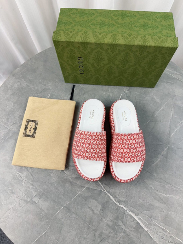 GUCC SLIPPERS GU568-105