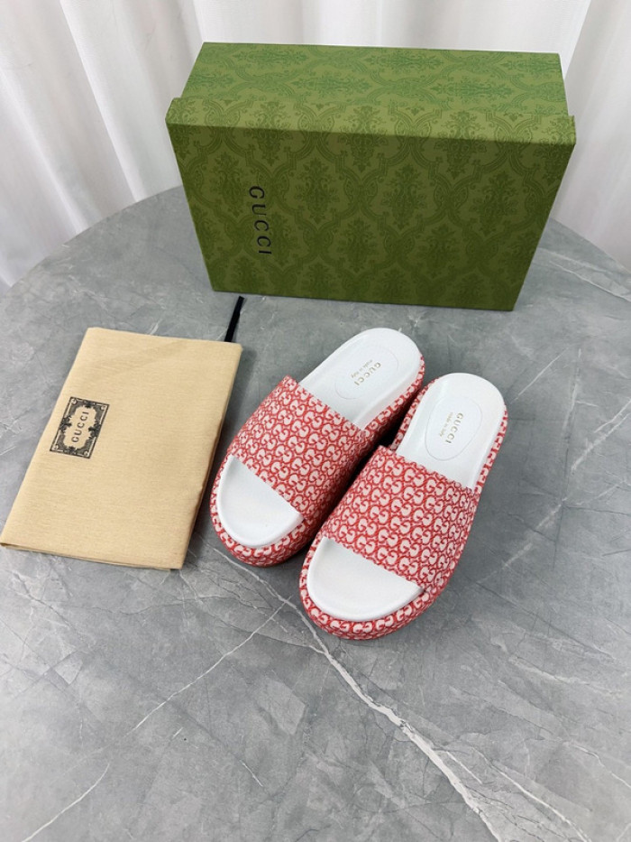 GUCC SLIPPERS GU568-105