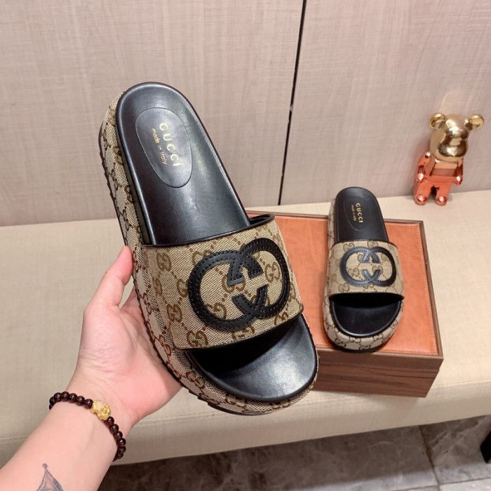 GUCC SLIPPERS GU568-106