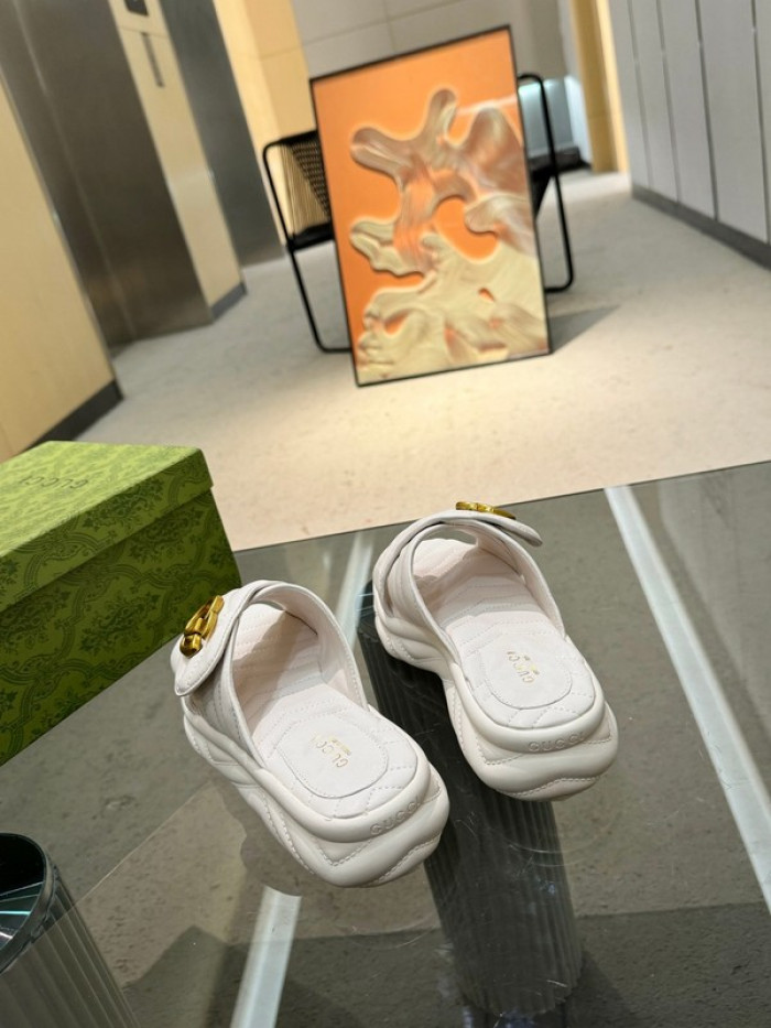 GUCC SLIPPERS GU568-104