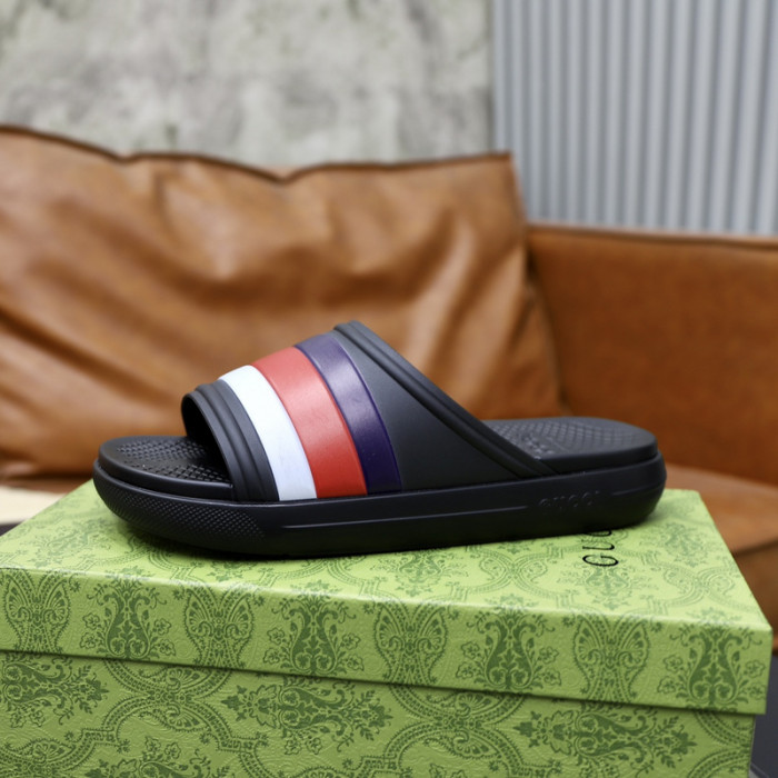 GUCC SLIPPERS GU568-100