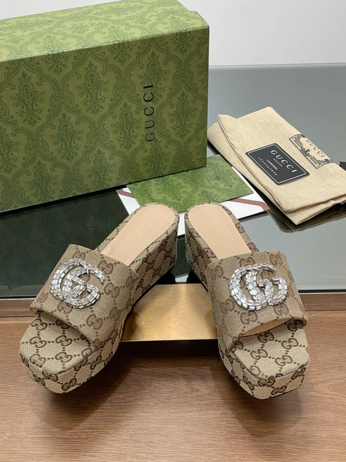 GUCC SLIPPERS GU568-098