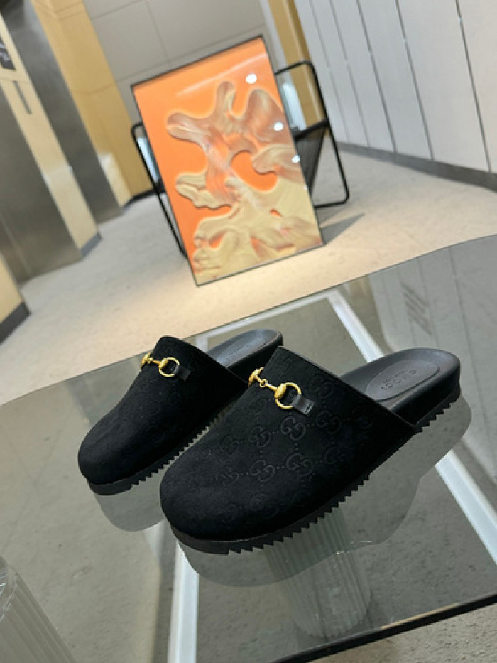 GUCC SLIPPERS GU568-096