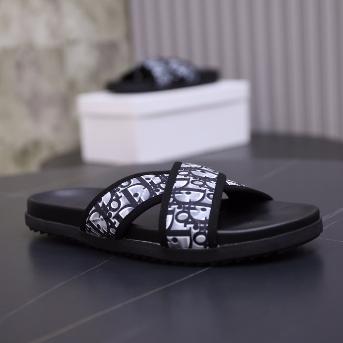 D*or slippers