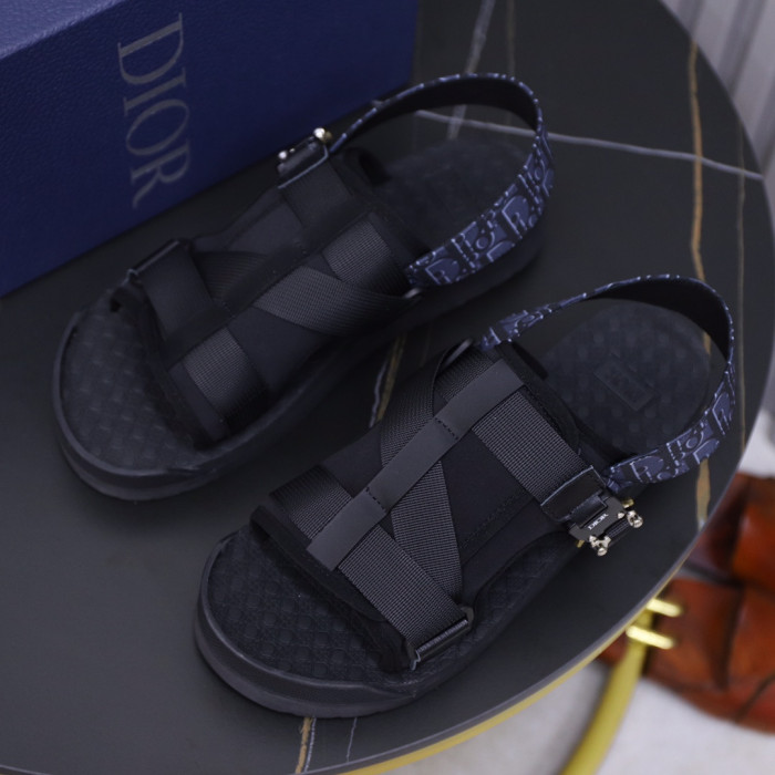 D*or slippers