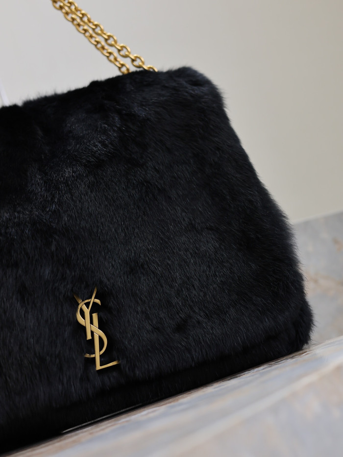 Y51 BAG B0113-242