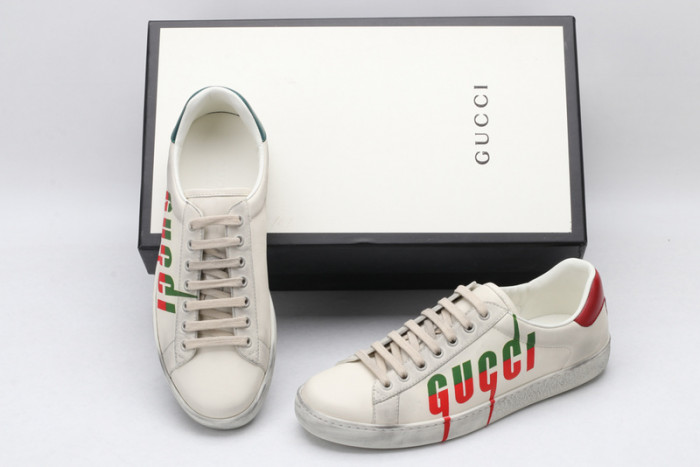 gucc ace embroidered low-top sneaker 576137 a38v0 9090