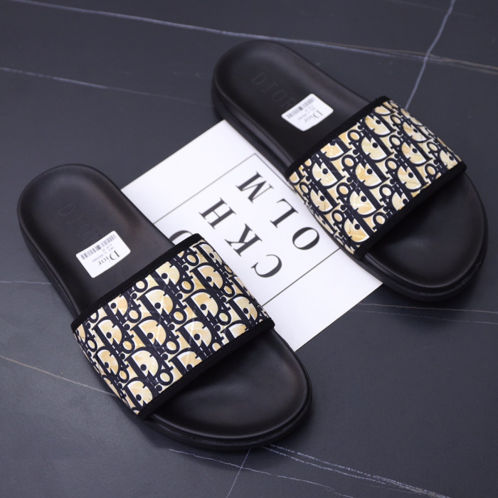 D*or slippers