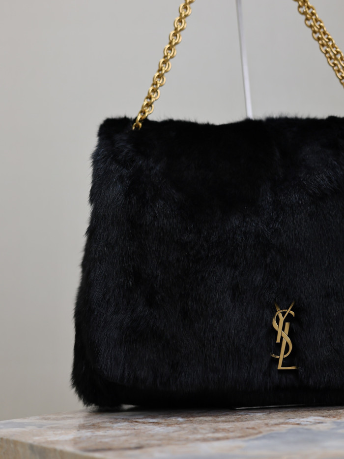 Y51 BAG B0113-242