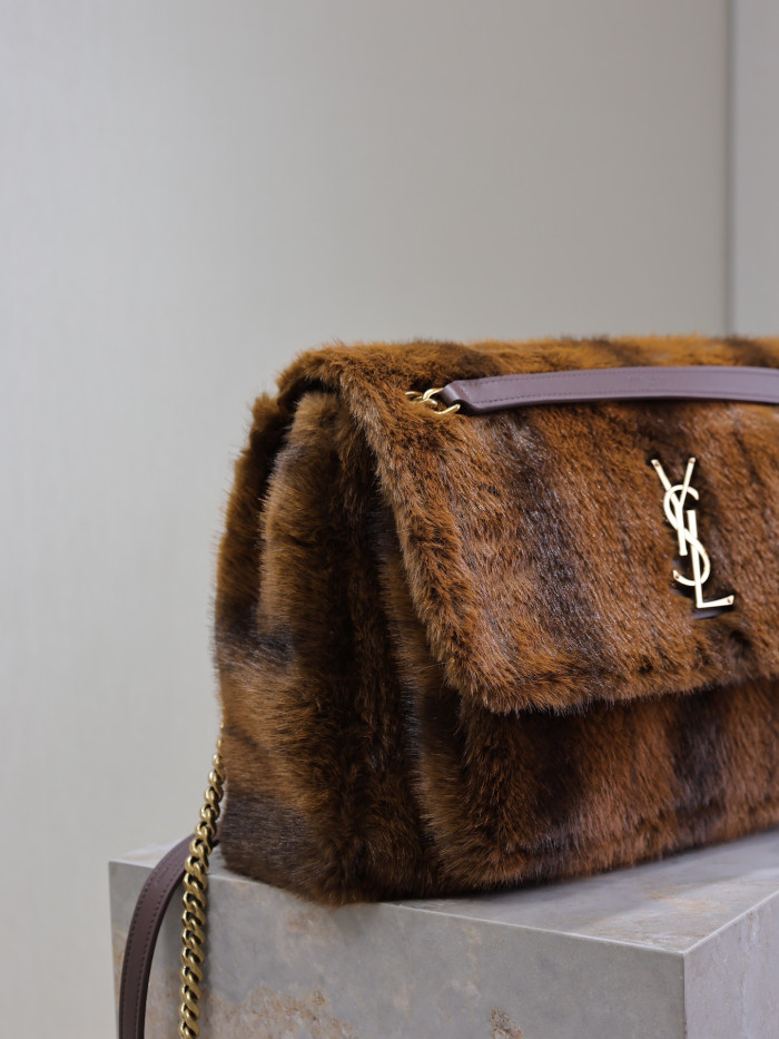 Y51 BAG B0113-251