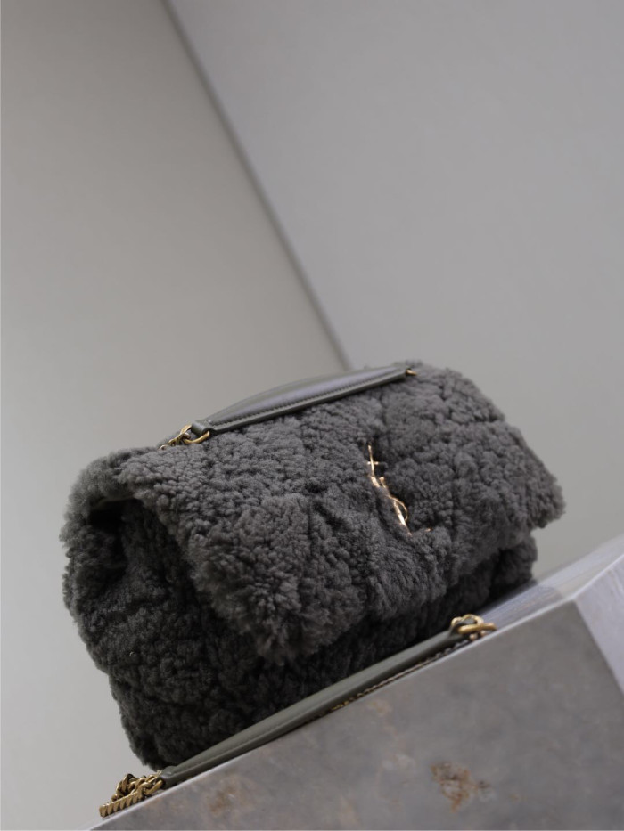Y51 BAG B0113-253