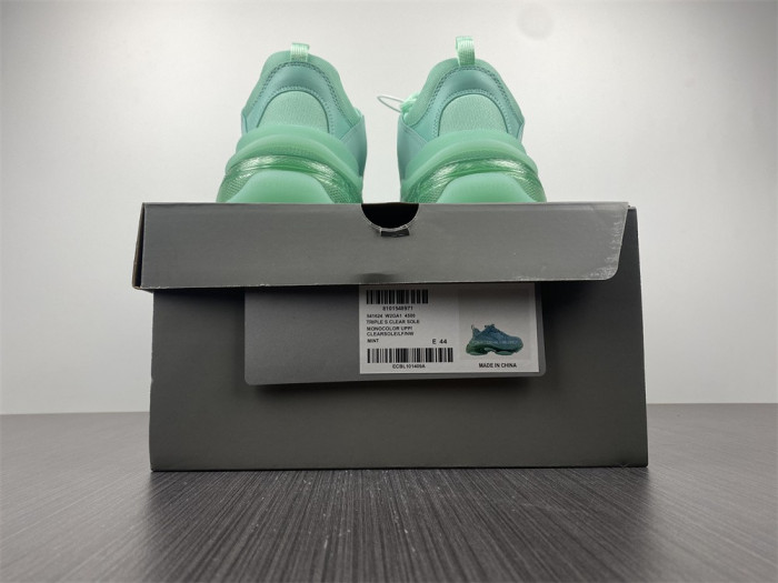 blcg triple s - w2ga1 4509